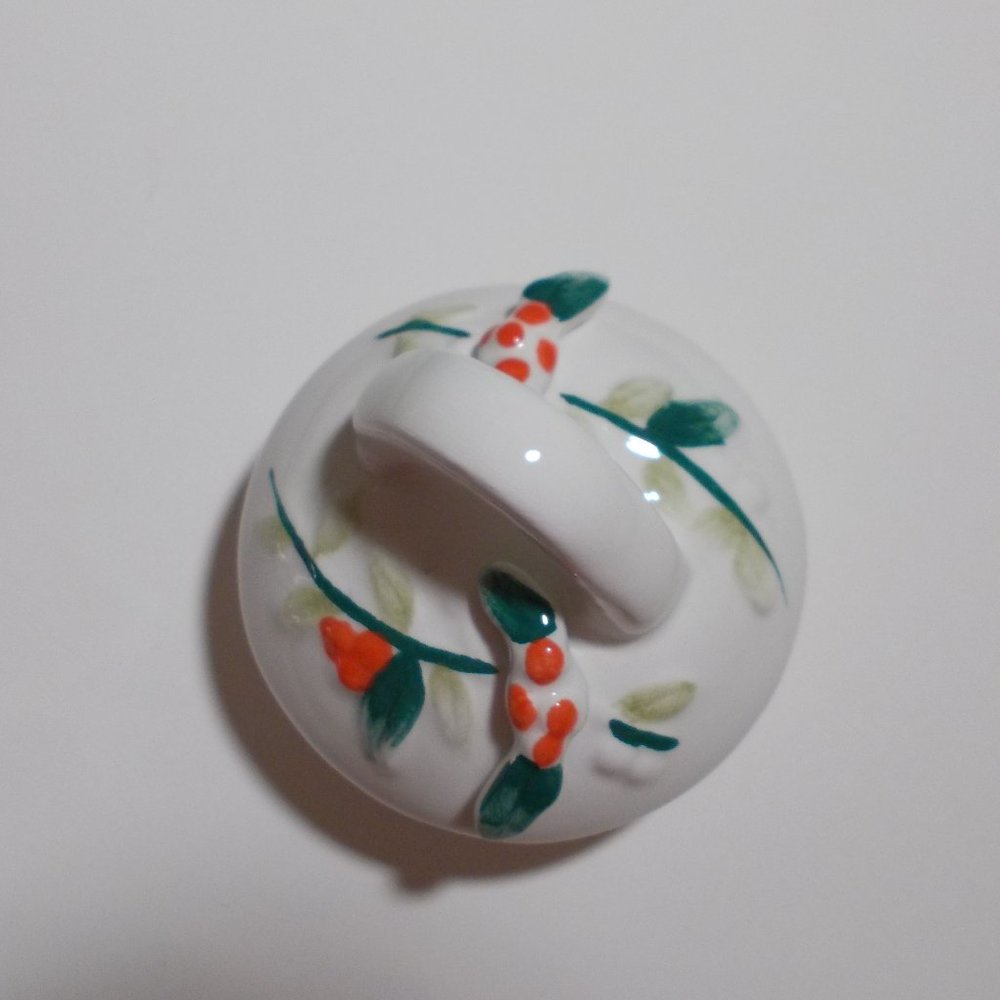 PFALTZGRAFF WINTERBERRY SCULPTED TEA FOR ONE NWB - Picture 5 of 8